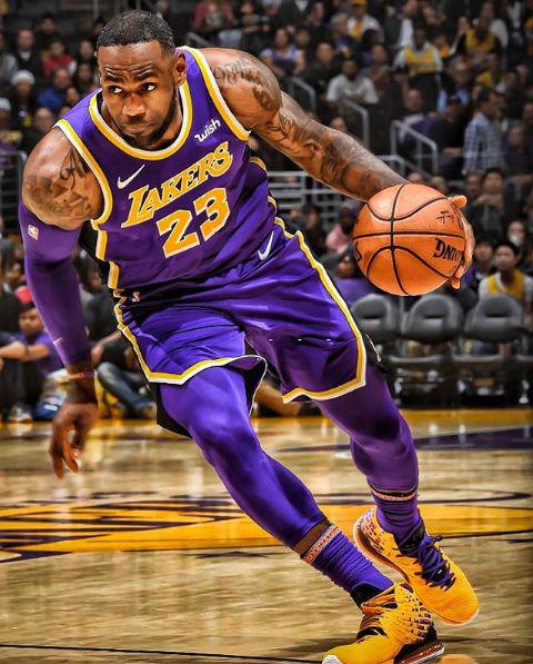 国家队下场！埃及足协官方力挺萨拉赫：埃及国王，你永不独行！（官方发声！埃及足协力挺萨拉赫：法老之王，绝不独行！）