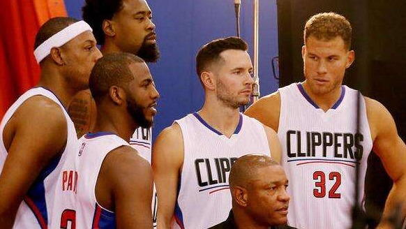 球星起跳那一刻像开挂（球星腾空一瞬，简直超神）