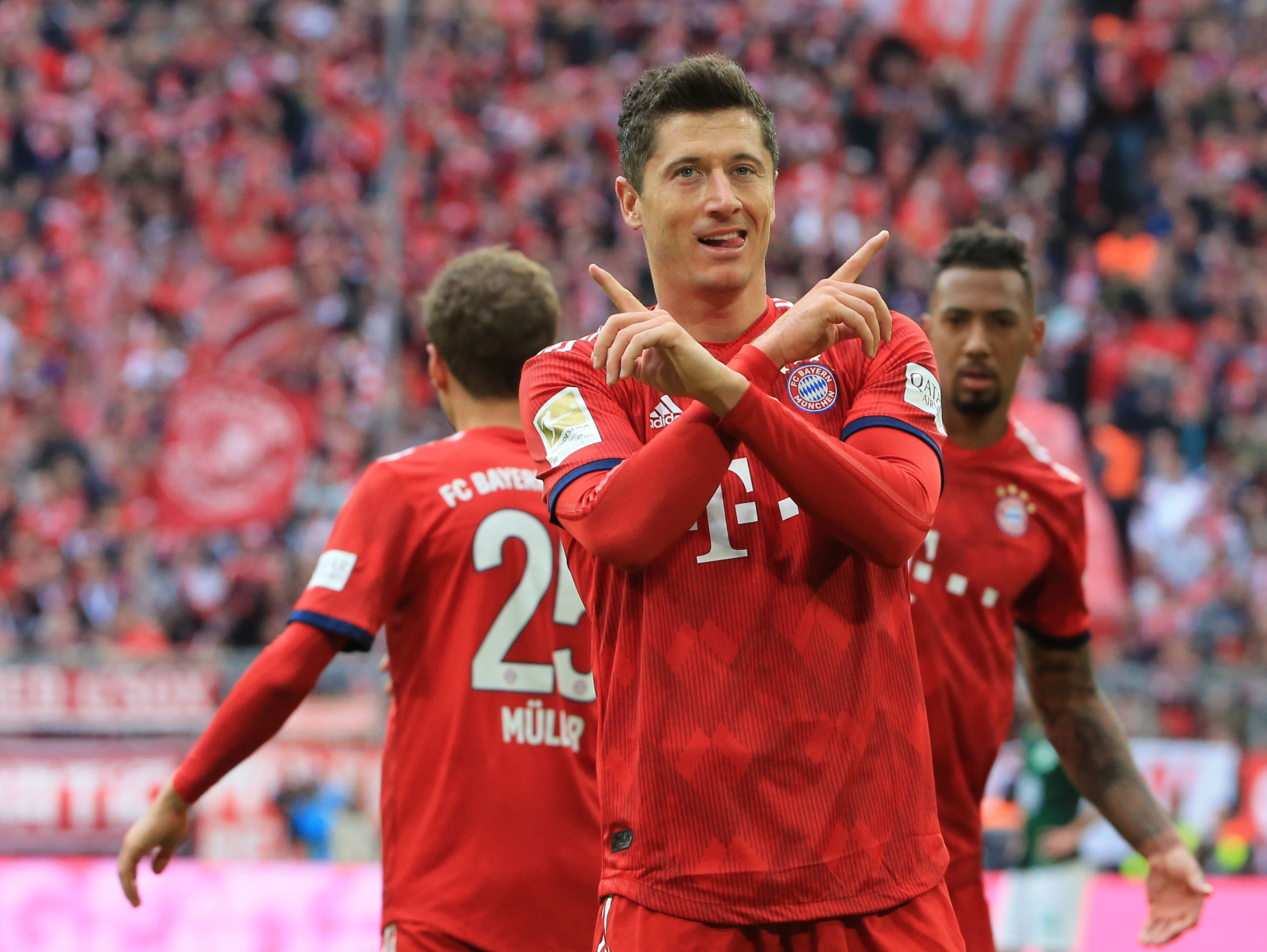 为时晚矣！希罗前三节14中3，末节3投全中砍下11分（觉醒太晚！希罗前三节14投3中，末节三投全进轰下11分）