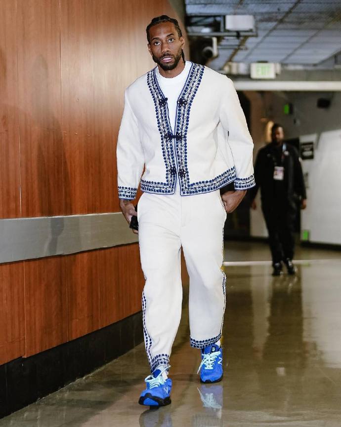 马特拉齐：我一直更喜欢客战，敌对球迷的呐喊和嘘声让我兴奋（马特拉齐：我偏爱客场，对手球迷的嘘声越大我越兴奋）