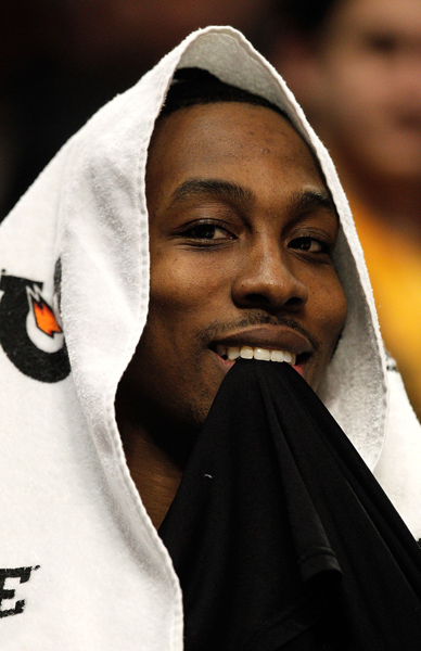 战胜阿森纳后，热刺社媒发文：又一座奖杯到手（力克阿森纳后，热刺社媒：奖杯再入账）